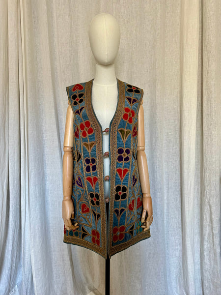 Rare 1960s Blue Velvet Embroidered Waistcoat – Folklore Floral & Heart Design, Bohemian Vintage Vest