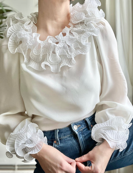 1970s Ruffle White Gothic Frilly Collar Blouse