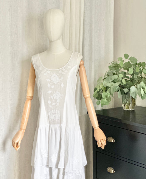 Vintage White Embroidered Cotton  Dress with Button Back Bows