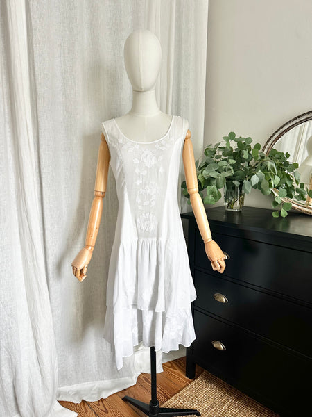 Vintage White Embroidered Cotton  Dress with Button Back Bows
