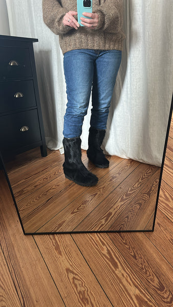 Rare 1970s Italian Yeti Fur Winter Boots by La Mondial