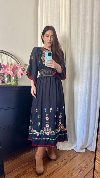 Vintage Hungarian Embroidered Cotton Dress - Black Cape Sleeve Bohemian