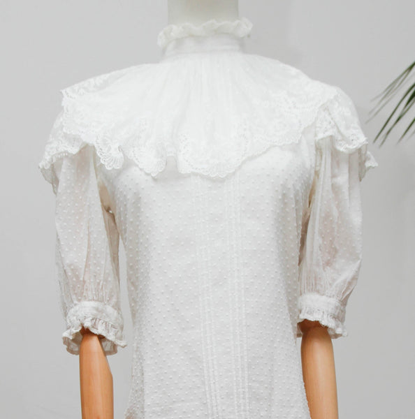 Vintage Laura Ashley Victorian Blouse | White Swiss Dot Cotton Lace Colla