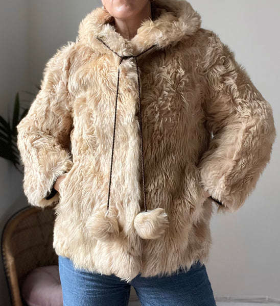 1970's Cream Lamb Shearling Fluffy Sheepskin Coat