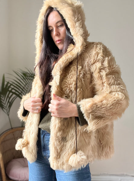 1970's Cream Lamb Shearling Fluffy Sheepskin Coat