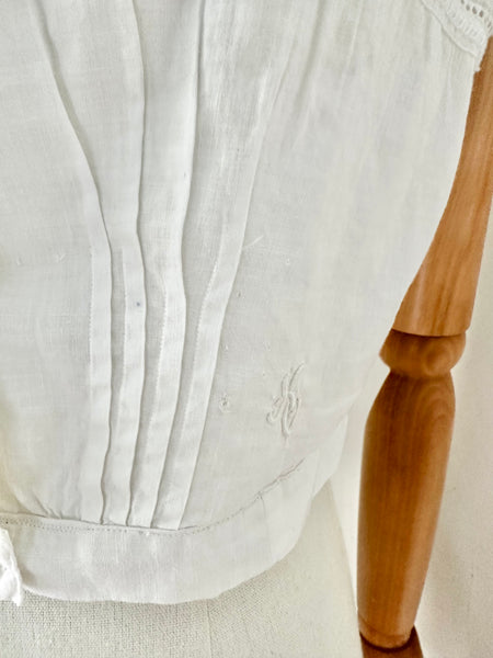 Antique Cotton Anglaise White Floral Prairie Top