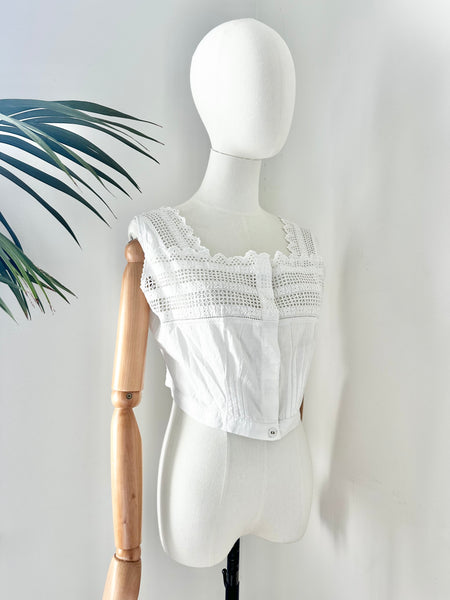 Antique Cotton Anglaise White Floral Prairie Top