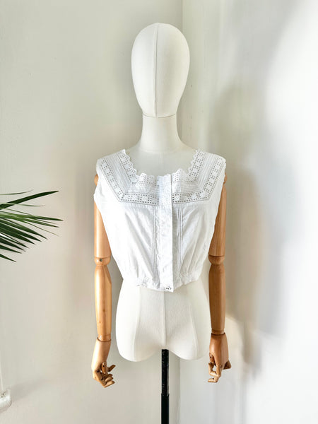 Antique Cotton Anglaise White Floral Prairie Top