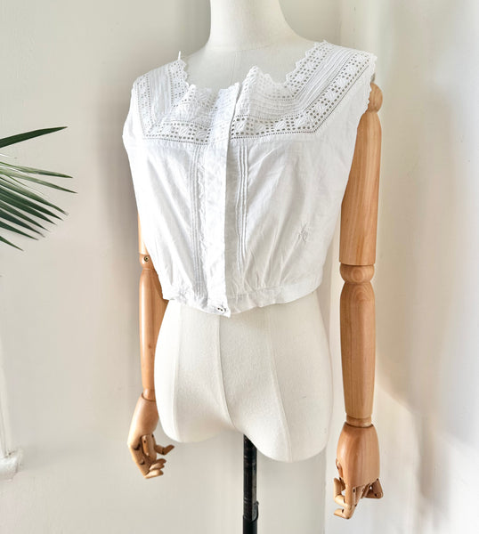 Antique Cotton Anglaise White Floral Prairie Top