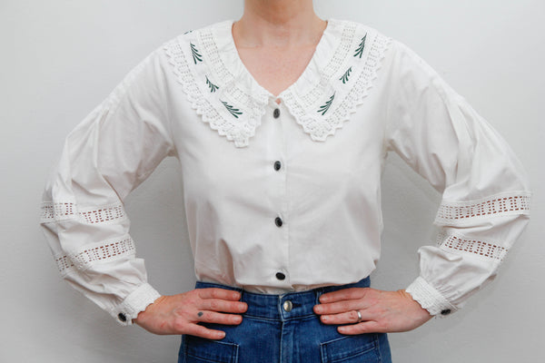1980's Large Frilled Romantic Peter Pan Collar Blouse