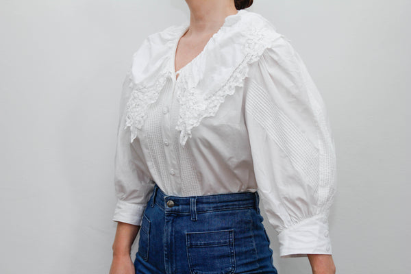 Vintage White Cotton Blouse with Embroidered Collar