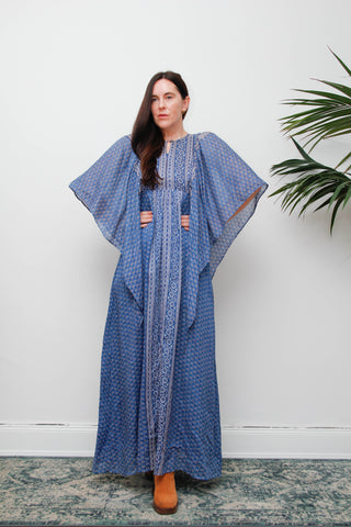 Rare 1970s Ayesha Davar Floral Cotton Kaftan Dress Bohemian