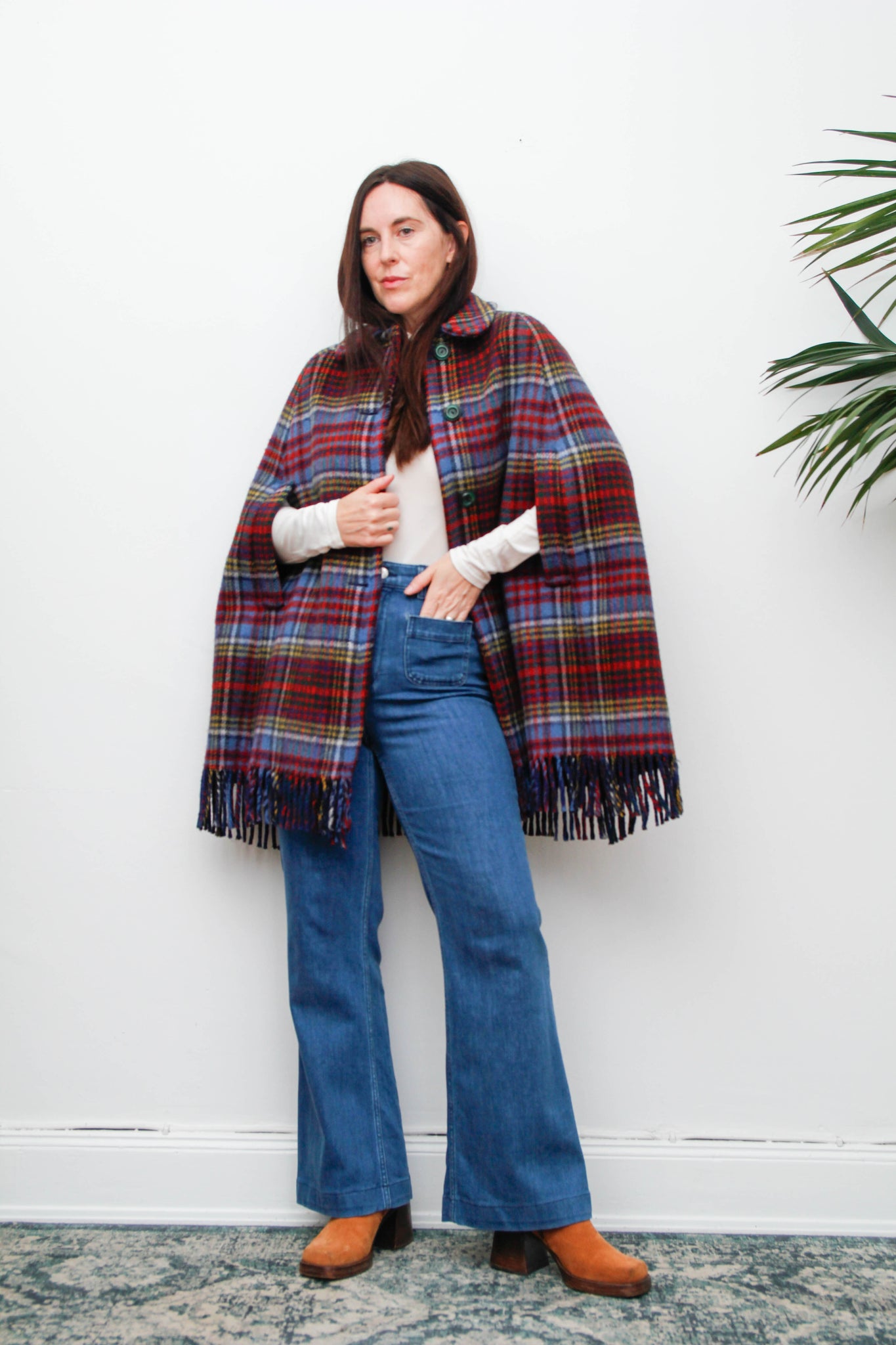 Vintage 1970s Tartan Wool Cape – Red & Blue Fringe