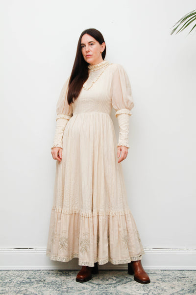 Original Mexican Bohemian Maxi Dress – Blush Cotton with Lace