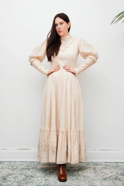 Original Mexican Bohemian Maxi Dress – Blush Cotton with Lace