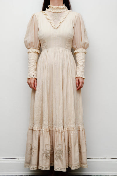 Original Mexican Bohemian Maxi Dress – Blush Cotton with Lace