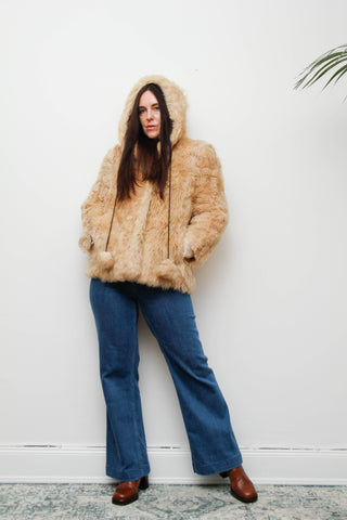 1970's Cream Lamb Shearling Fluffy Sheepskin Coat