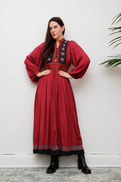 Vintage Bohemian Gothic Maxi Dress – Embroidered Floral Bib