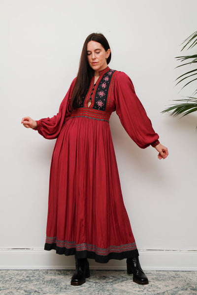 Vintage Bohemian Gothic Maxi Dress – Embroidered Floral Bib