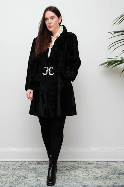 Vintage 1970s Black Velvet Coat – Gothic Luxury with Silver Buckle Belt