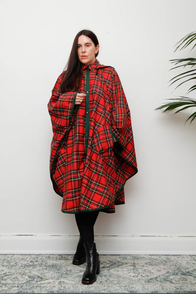 Vintage Scottish Tartan Cape – Removable Hood & Wide Sleeves