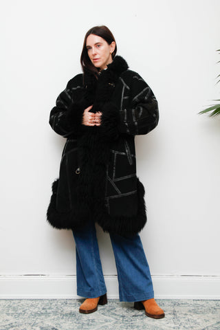 Vintage Black Sheepskin Suede Coat – Gothic Bohemian Warmth
