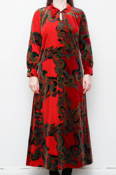 Vintage 1970s Gothic-Bohemian Velvet Dress – Art Nouveau Floral Maxi