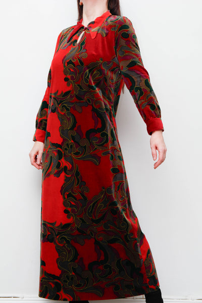 Vintage 1970s Gothic-Bohemian Velvet Dress – Art Nouveau Floral Maxi
