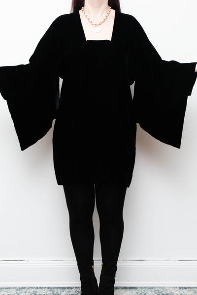 Vintage Black Cotton Velvet Kimono – Gothic Luxurious Statement