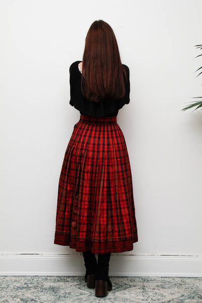 Vintage Red & Black Tartan Silk Skirt – Gothic Full Swing Midi