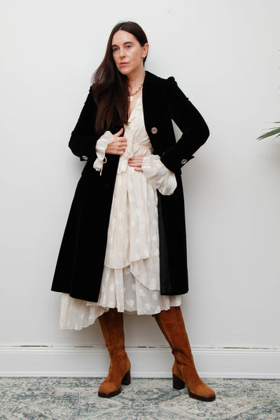 Vintage 1940s-Style Black Cotton Velvet Coat – Regal Bohemian Gothic