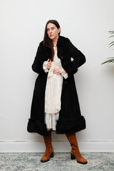 Vintage Sheepskin Suede Coat – Black Suede with Black Fur Trim