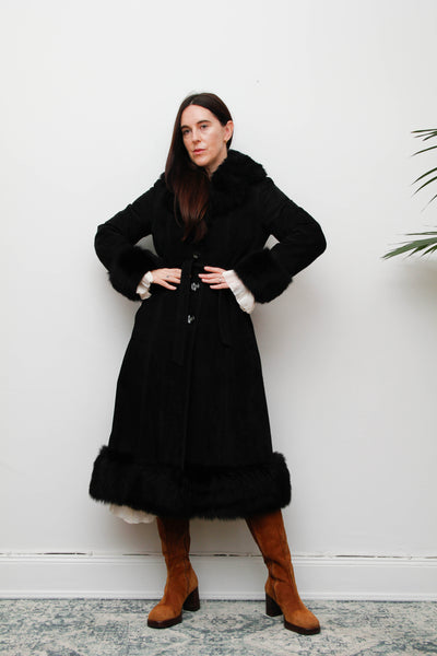Vintage Sheepskin Suede Coat – Black Suede with Black Fur Trim