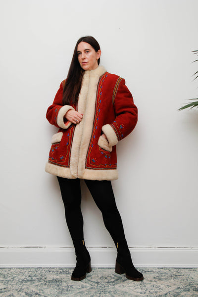 Vintage Polish Folklore Sheepskin Coat – Red Suede & Cream Trim