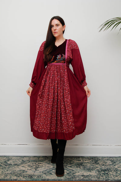 1970s Floral Gothic Prairie Dress – Velvet Bib & Balloon Sleeves