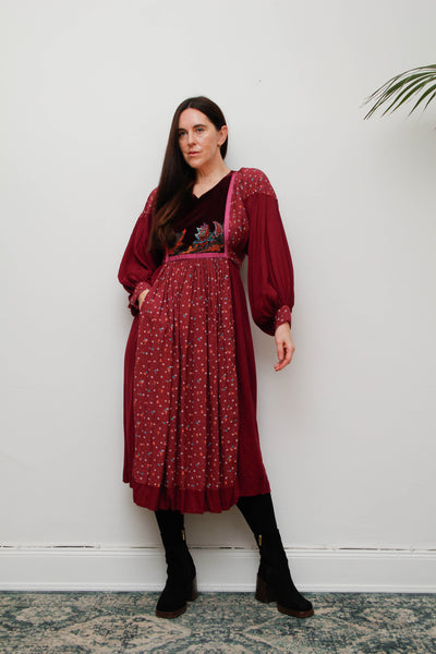 1970s Floral Gothic Prairie Dress – Velvet Bib & Balloon Sleeves