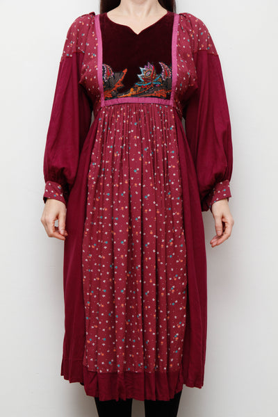 1970s Floral Gothic Prairie Dress – Velvet Bib & Balloon Sleeves