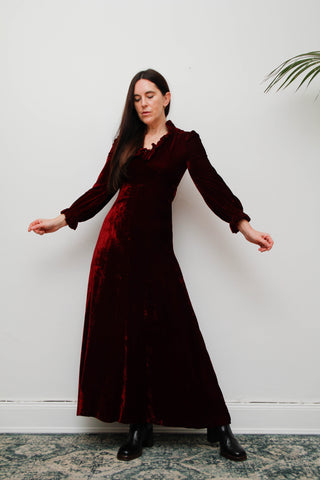 Vampish Burgundy Velvet Maxi Dress – Gothic Bohemian Elegance