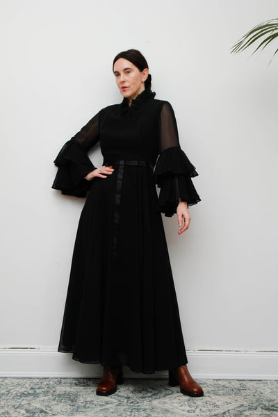 Vintage Black Gothic Dress – Victorian Collar, Layered Chiffon Sleeves, Satin Ribbon Bodice, Fitted Waist