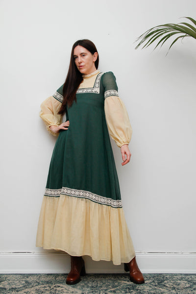Rare Paula Lee Prairie Dress – Forest Green & Cream Lace Trim, Victorian Gothic High Neck, Lantern Sleeves, Folklore Vintage Style