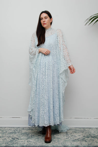 1970s Vintage Blue Lace Kaftan Dress – Wedding & Evening Gown