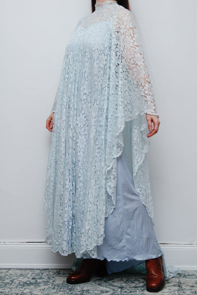 1970s Vintage Blue Lace Kaftan Dress – Wedding & Evening Gown