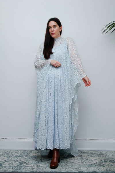 1970s Vintage Blue Lace Kaftan Dress – Wedding & Evening Gown