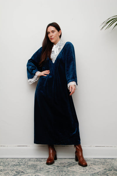 1970s Vintage Prairie Velvet Dress – Gothic Maxi Dress