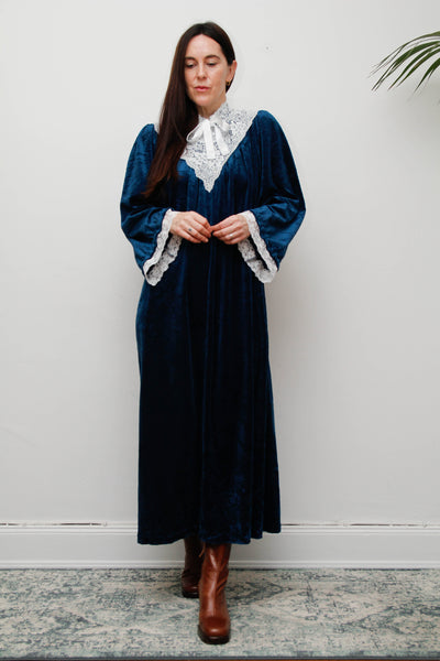 1970s Vintage Prairie Velvet Dress – Gothic Maxi Dress