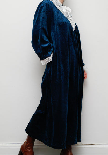 1970s Vintage Prairie Velvet Dress – Gothic Maxi Dress