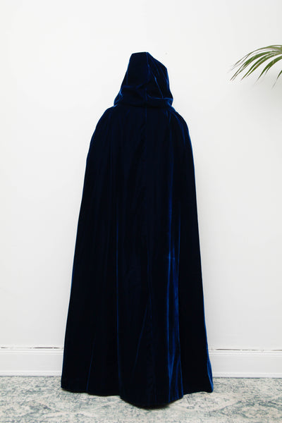 Vintage Gothic Opera Cape – Sapphire Blue Cotton Velvet