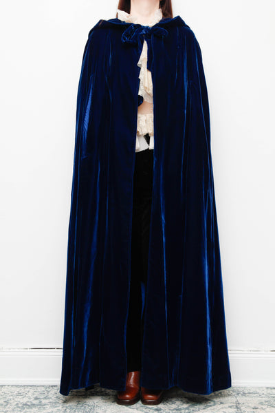 Vintage Gothic Opera Cape – Sapphire Blue Cotton Velvet