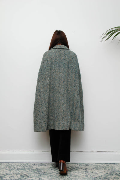 1970s Vintage Houndstooth Wool Cape – Blue & Green Tartan