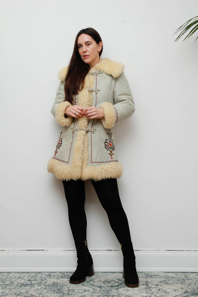 Vintage 70s Zakopane Embroidered Sheepskin Coat – Polish Folklore Bohemian Gem